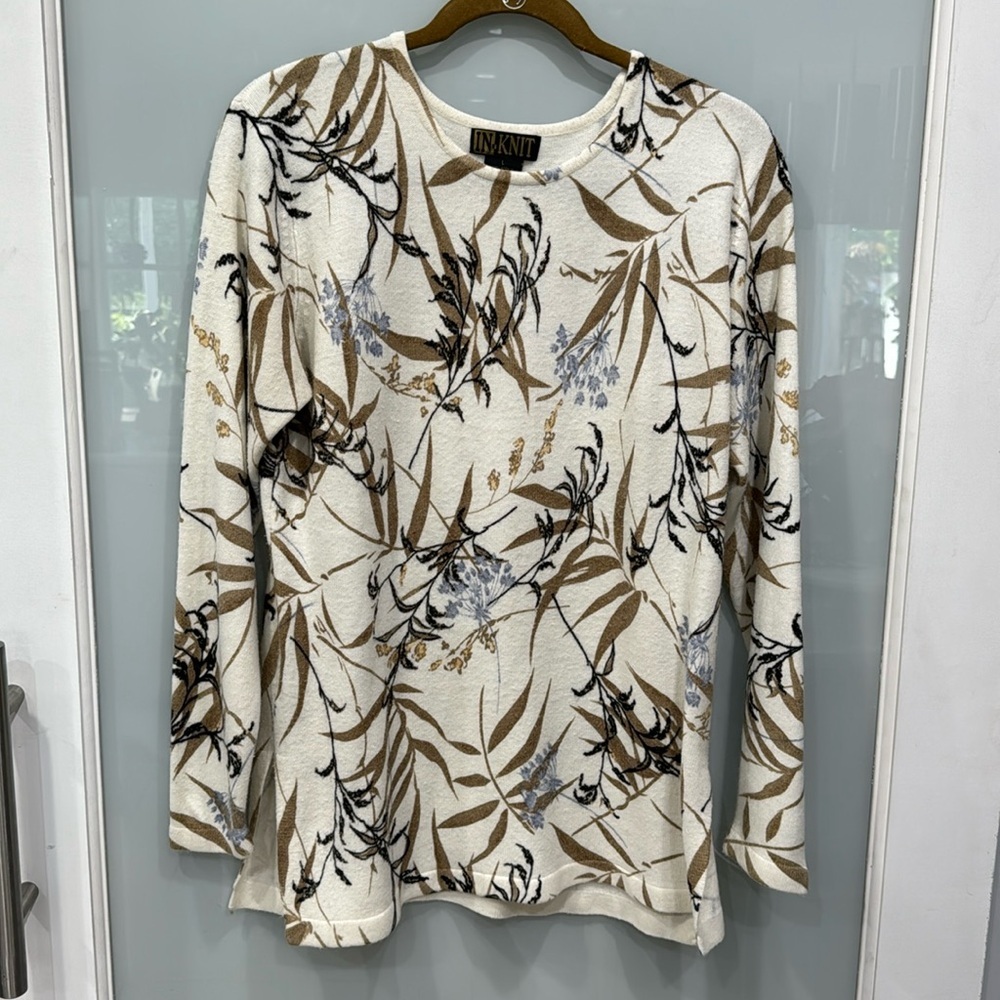 In Knit Women’s White Floral Print Long Sleeve Crew Neck Sweater Sz Large